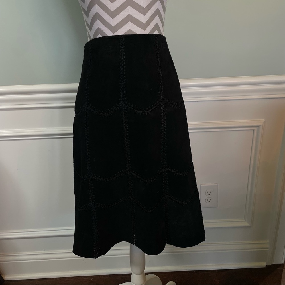 AREA “VTG” Black Suede Patchwork Whipstitch Crochet Midi Skirt Size 12 - Picture 2 of 11